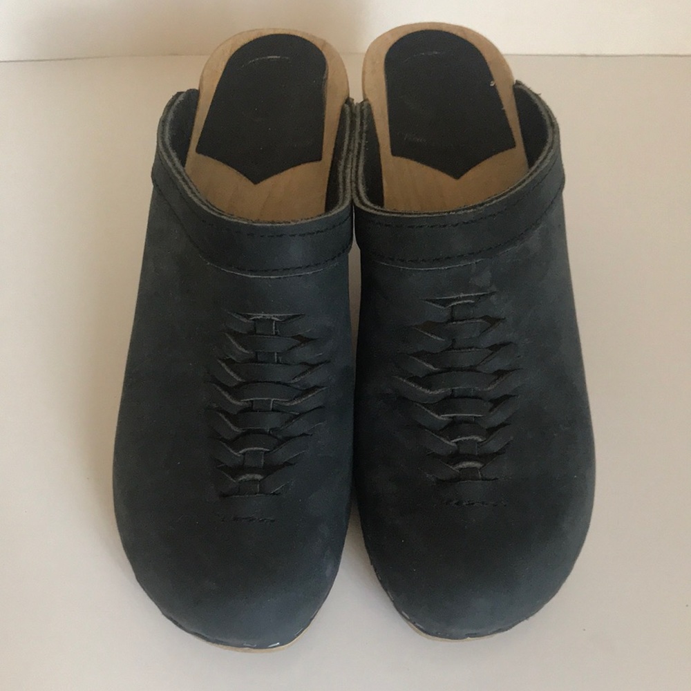 No 6 Heidi Blue Woven High Heel Clogs Size 39.